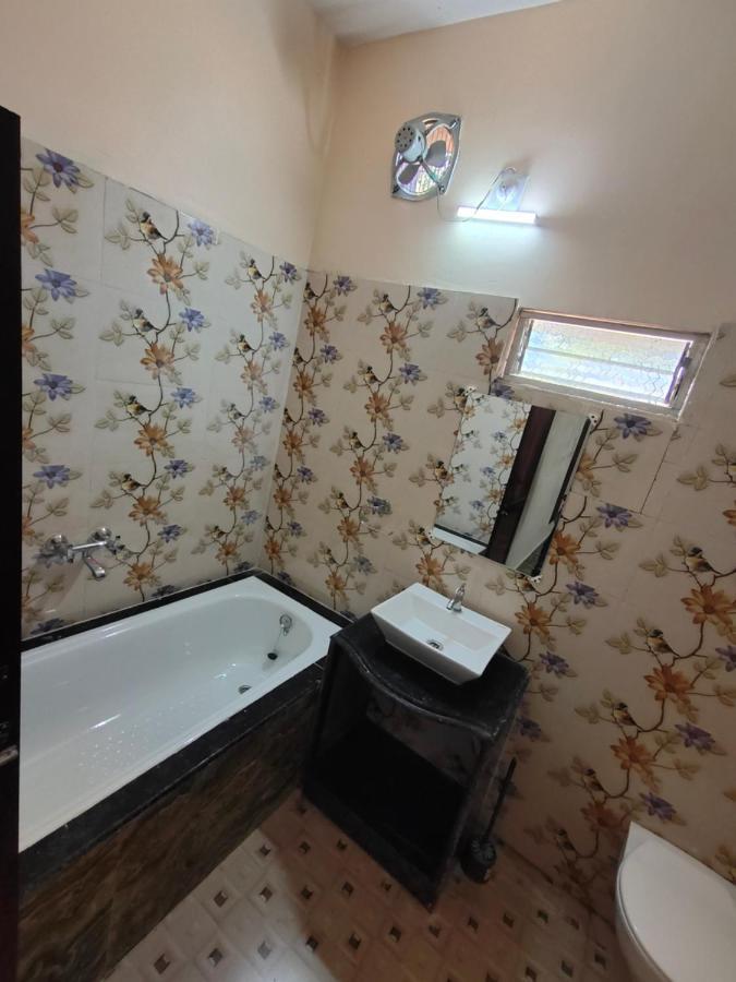 Green View Hotel & Resort Jhargram Ngoại thất bức ảnh